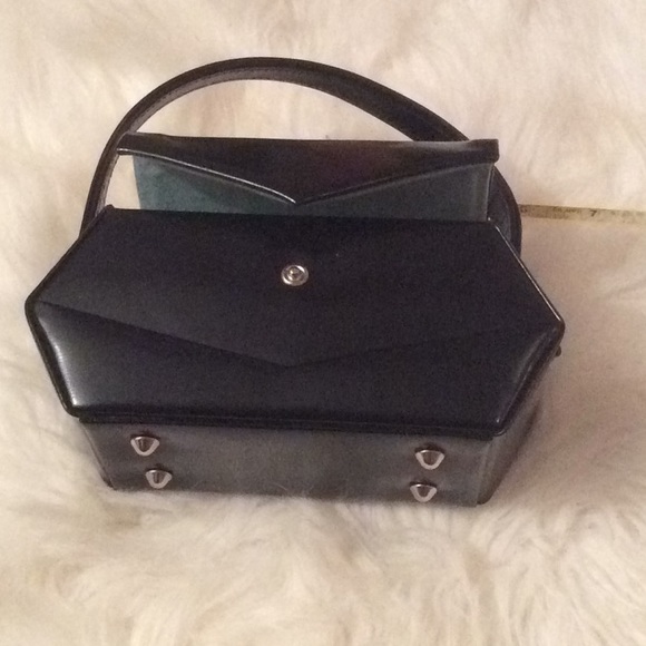 TIMELESS! 🖤🎀🖤 Anya Hindmarch Black CRUEL Leather Box Bag Suede interior DYT 4! - Picture 4 of 8